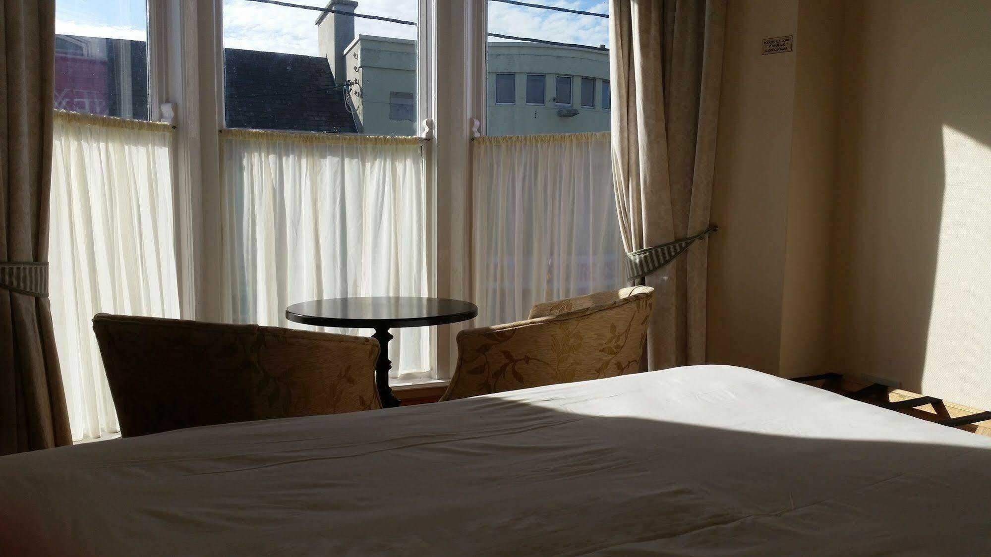 Myles Creek Kilkee Exterior foto